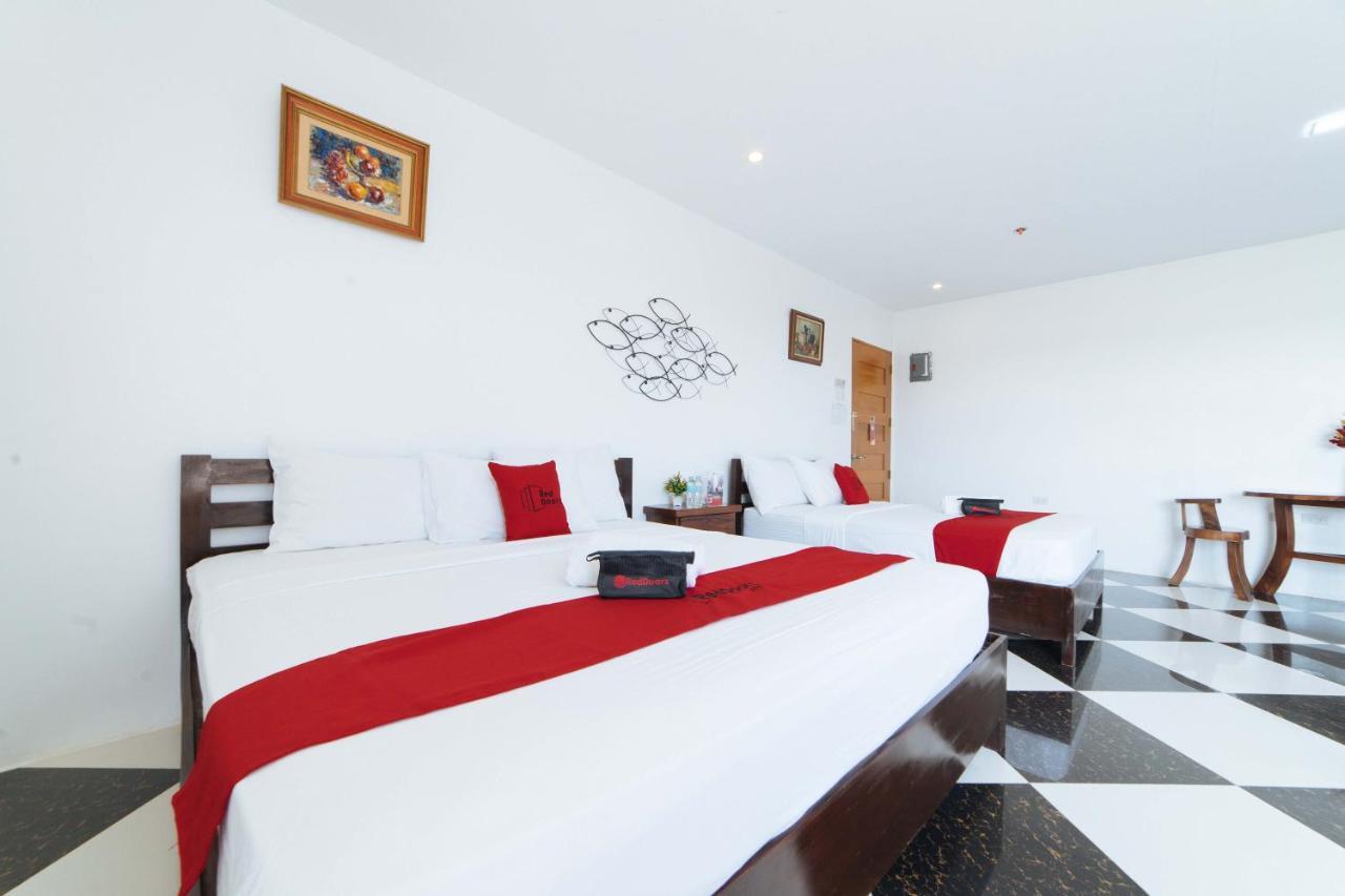 Reddoorz Plus @ San Roque Roxas City Exteriör bild