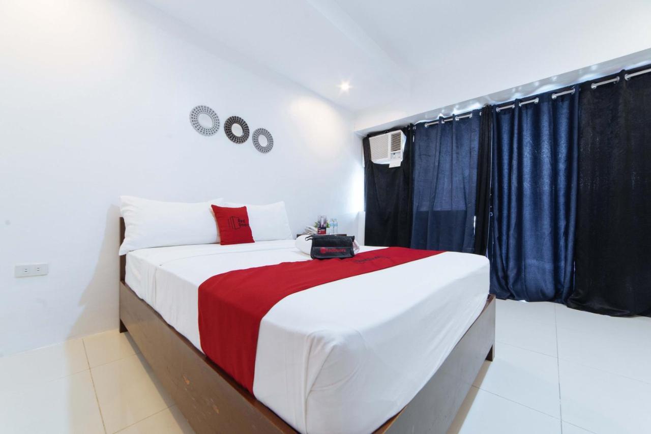 Reddoorz Plus @ San Roque Roxas City Exteriör bild