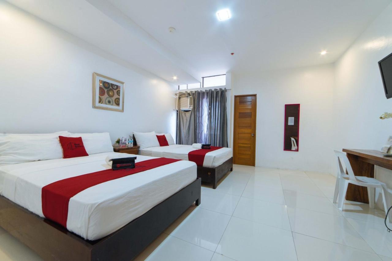 Reddoorz Plus @ San Roque Roxas City Exteriör bild